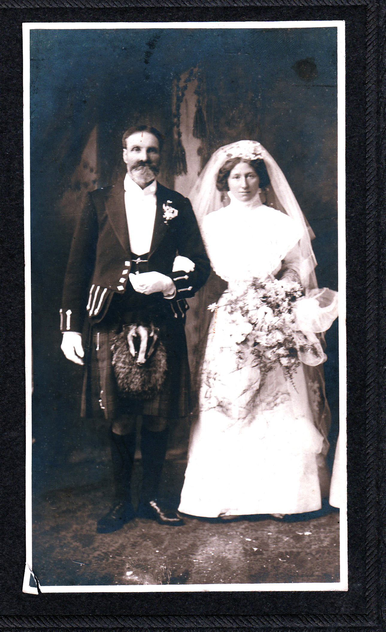 Photo of photos/Duncan McLennan & Alice Mary Gregson wdg portrait
